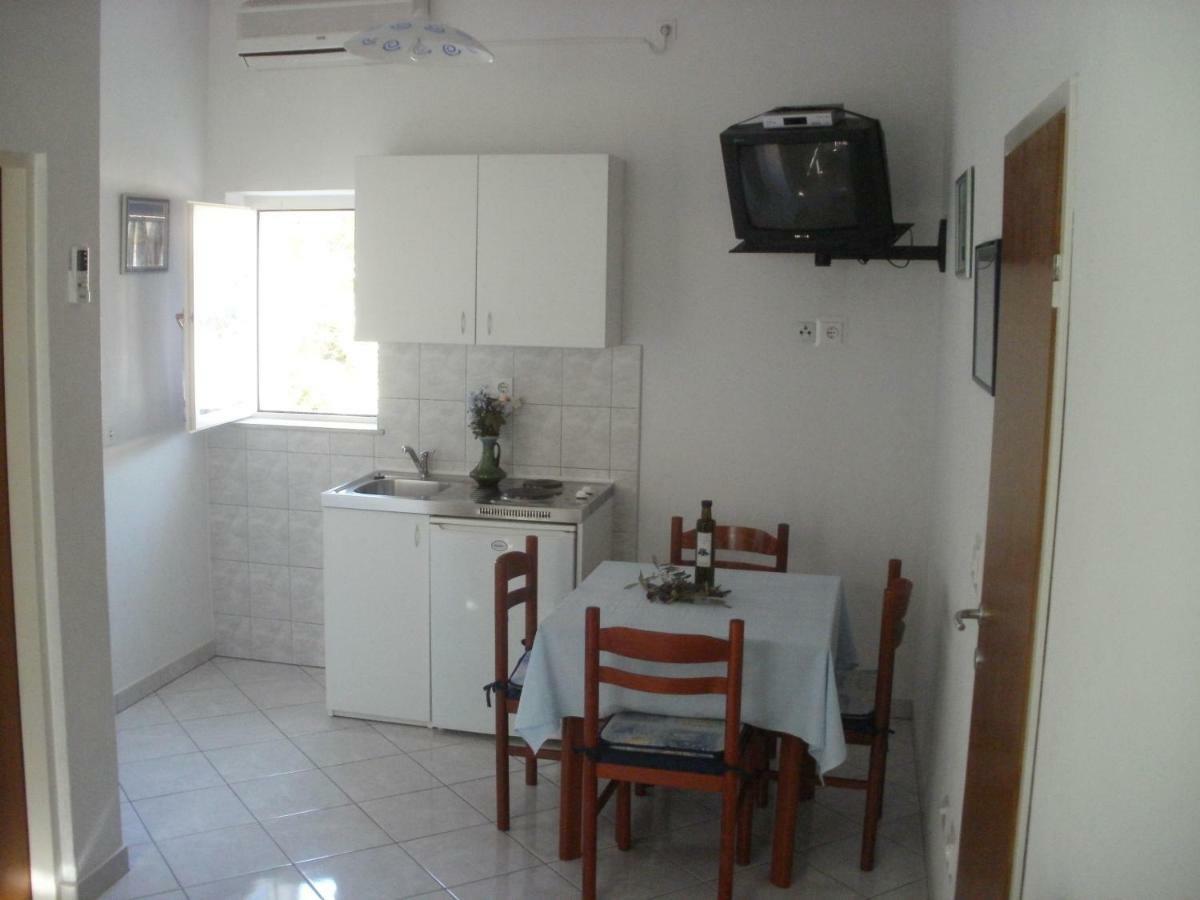 Grgin Apartments Kaštela Zimmer foto